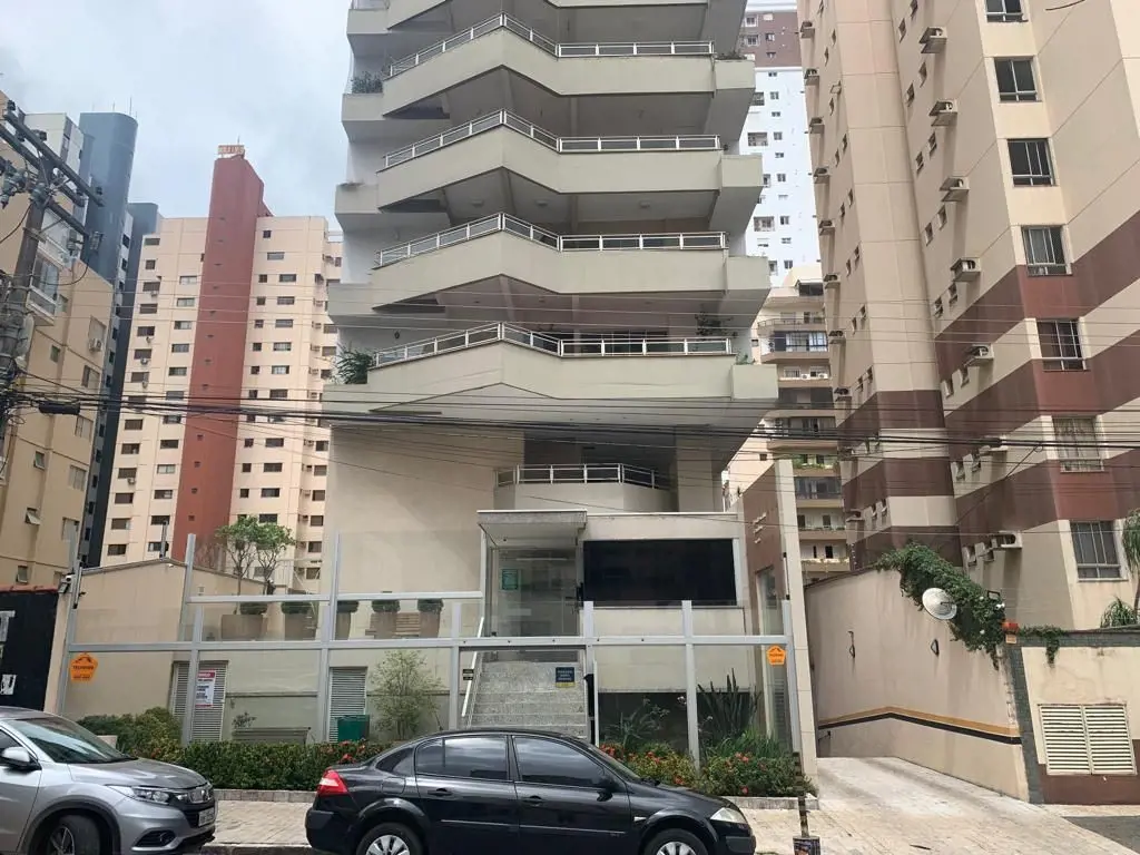 Apartamento localizado no Alto do Bueno, contendo Lavabo, sala de estar, sala de...