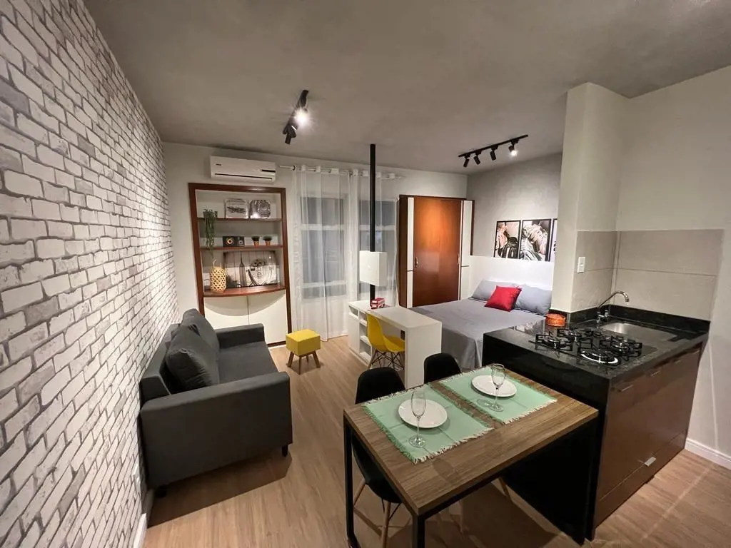 Apresentamos essa linda kit mobiliada e decorada localizado no final da Asa Nort...