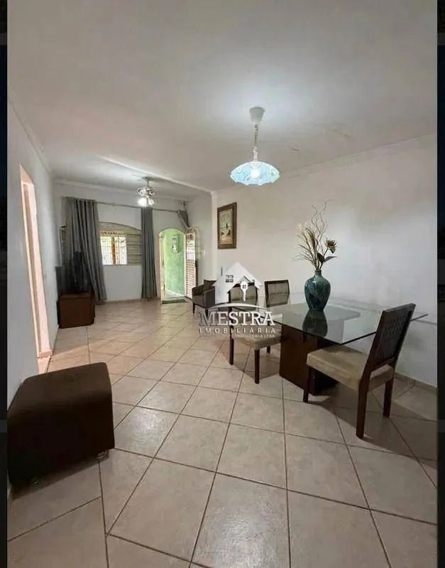 Excelente oportunidade CASA ASA SUL - SHIGS 713 duas residências no mesmo lote. ...