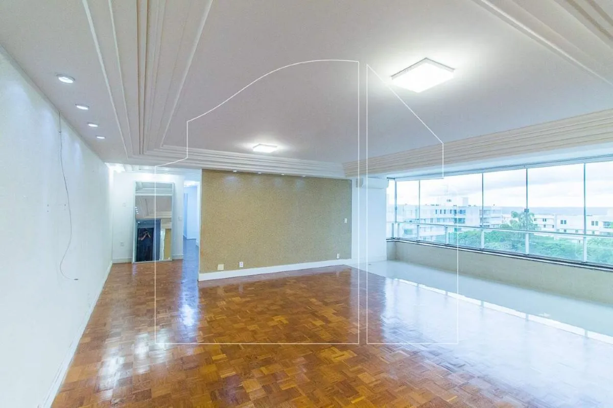 DALL'OCA IMÓVEIS ALUGA:Ótimo apartamento em andar alto, localizado próximo a com...