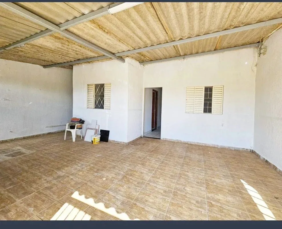 VENDE-SE | EXCELENTE LOCALIZAÇÃO Imóvel com frente para área verdeLocal tranquil...