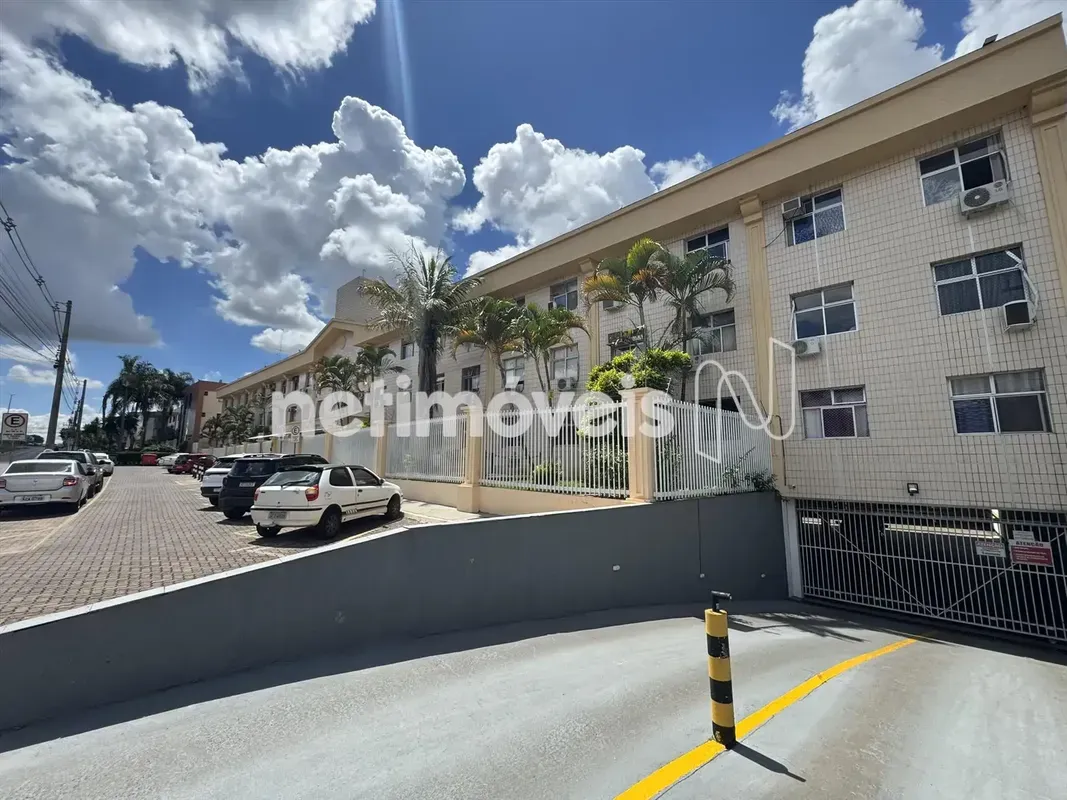 Ed. Monte Olimpo - Kitinete dividida - QMSW 04.Área privativa de 27,00 m² (aprox...