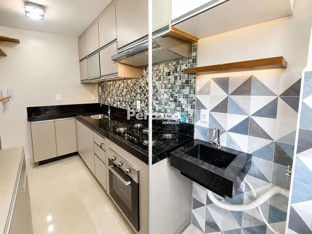  Excelente Apartamento Térreo de 02 Quartos na QC 08 - R$ 3.000 Taxa de condomín...