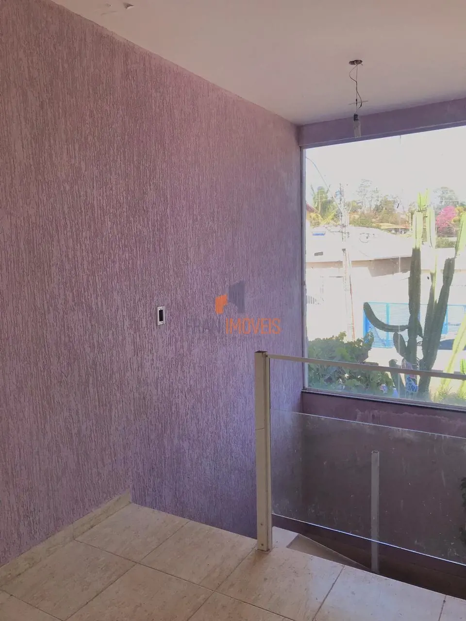  BAIXOU O VALOR !!Vendo uma excelente casa no CONDOMÍNIO RESIDENCIAL GRANVILLE!C...