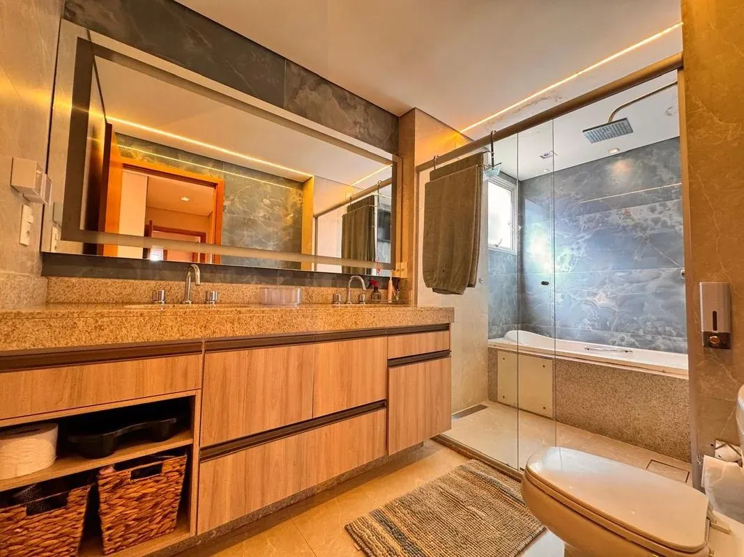 Apartamento de Alto Padrão à Venda no Condomínio Península Águas Claras/DF203 m²...