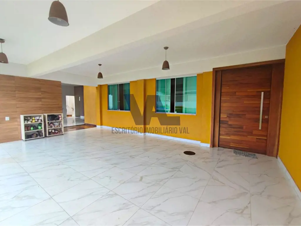 Casa na Região dos Lagos, Condomínio RK. O condomínio fica situado próximo ao po...