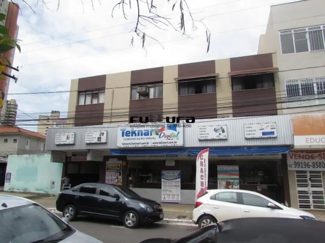 Prédio Comercial no Centro.Prédio Comercial na parte Inferior uma loja com 400 m...