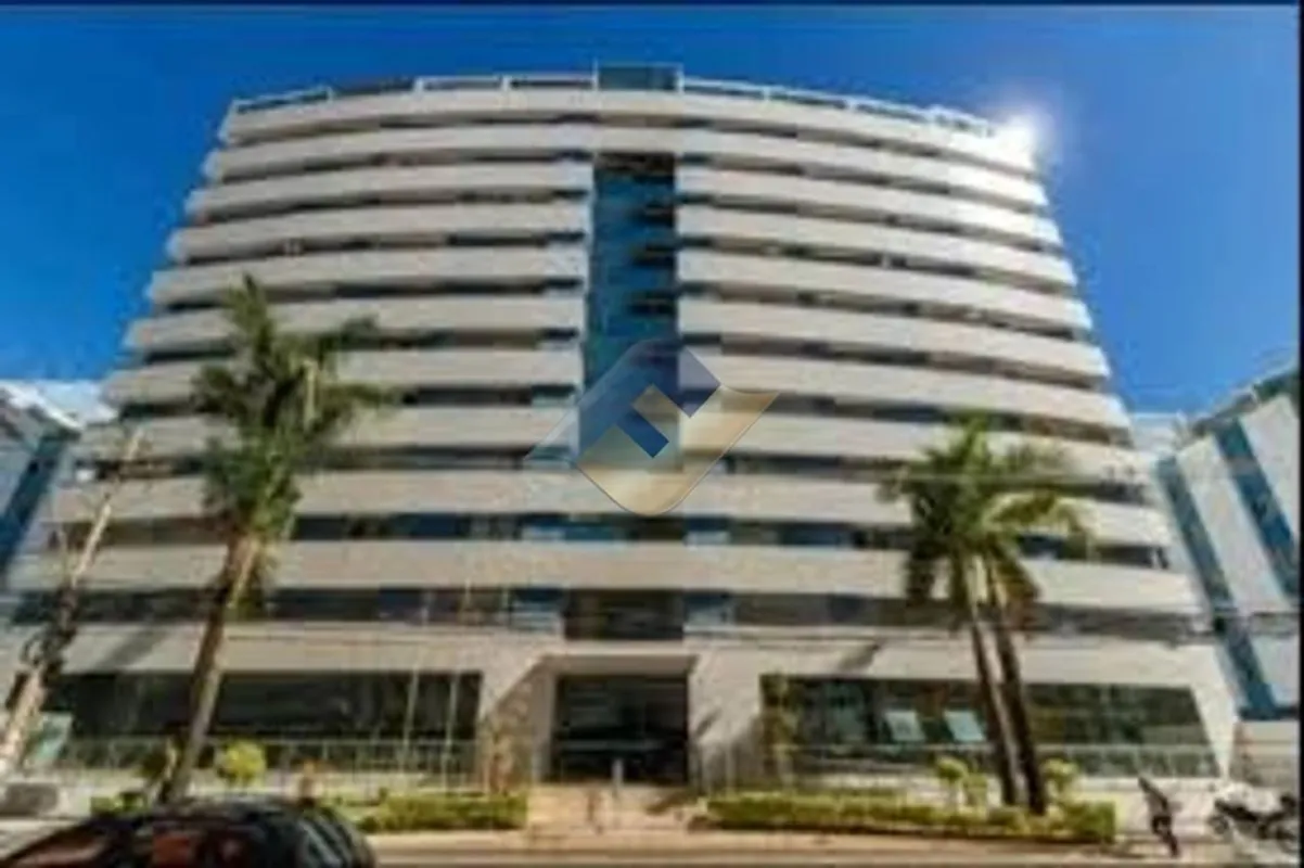 Apartamento de 1 quarto com aproximadamente 32 m², varanda, vista livre e 1 vaga...