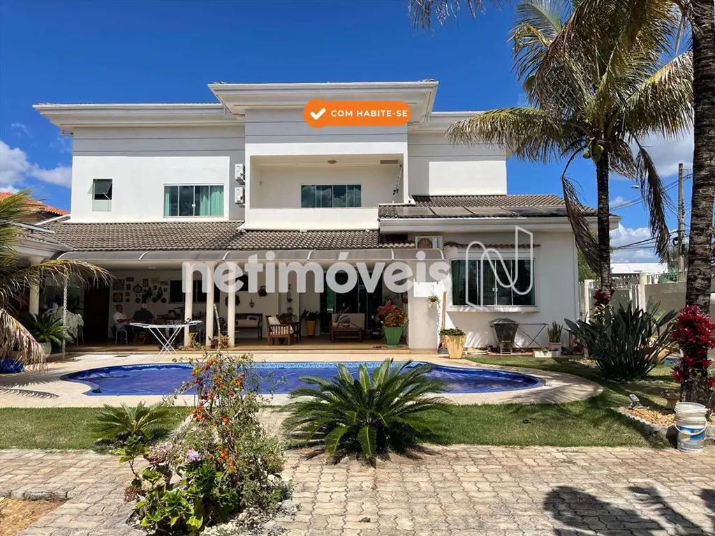 Condomínio Solar de Brasília ! Casa tipo sobrado com 550 m², edificada em terren...