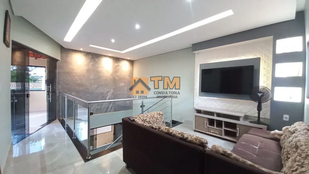 TM CONSULTORIA IMOBILIÁRIAVENDE;Excelente Sobrado com Fino Acabamento, Armários ...