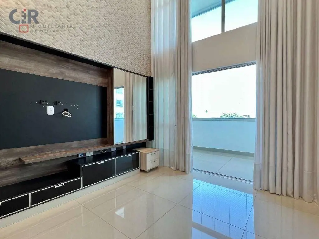 No Jardim Goiás, um dos bairros mais valorizados de Goiânia, este apartamento de...