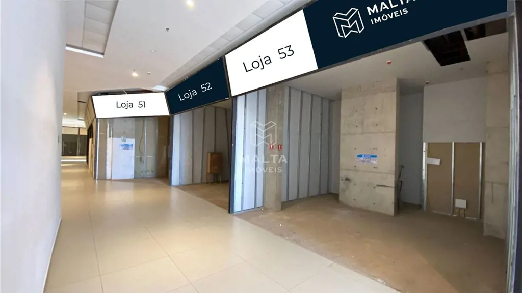 Loja com uma excelente localização no Térreo do Residencial Orion no Gama.Descri...