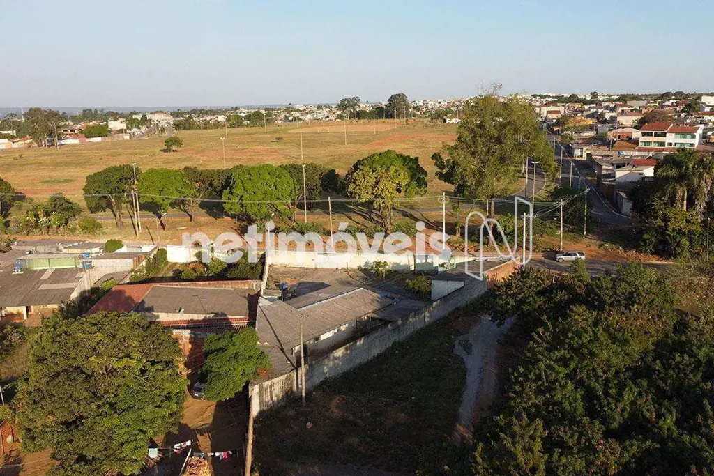 Terreno no Condomínio JK - Arniqueiras Localização:Próximo ao parque ecológico A...