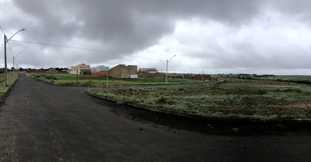 Loteamento Gomes de Frota, Lote Comercial À VENDA, em Cristalina-GO, próximo a C...