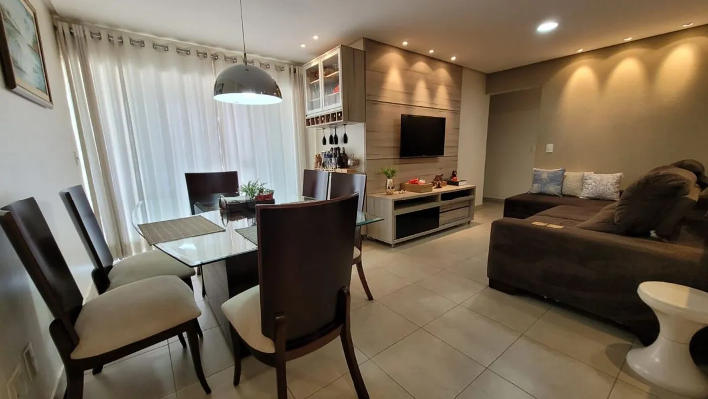 Apartamento no Edifício Maison Vitória, Setor Aeroporto, 3 quartos 1 suíte + DCE...