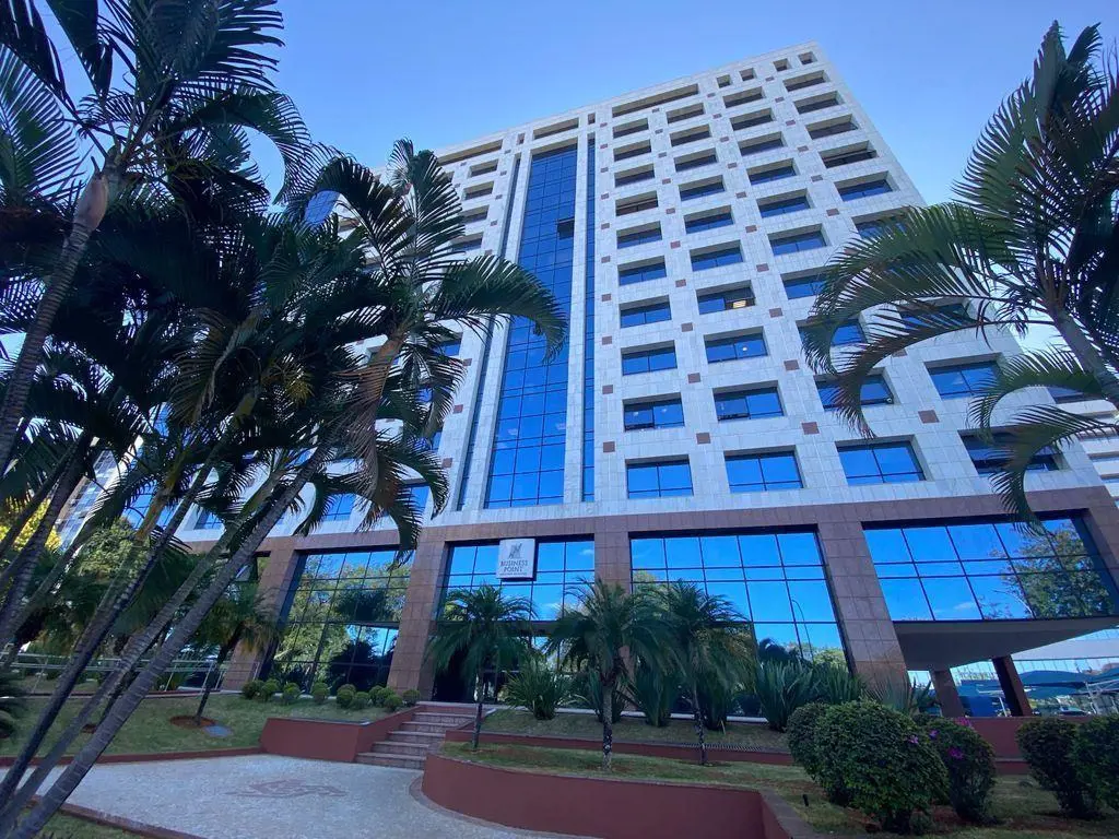 ACEITA PERMUTA!O EDIFÍCIO BUSINESS POINT, localizado em área nobre do Distrito F...