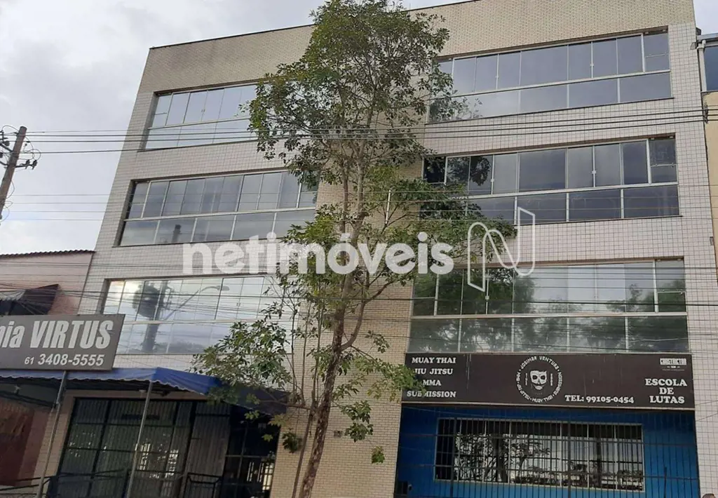 Esquina privilegiada com vista livre para Brasília/ Lago Paranoá. Vendo Prédio C...