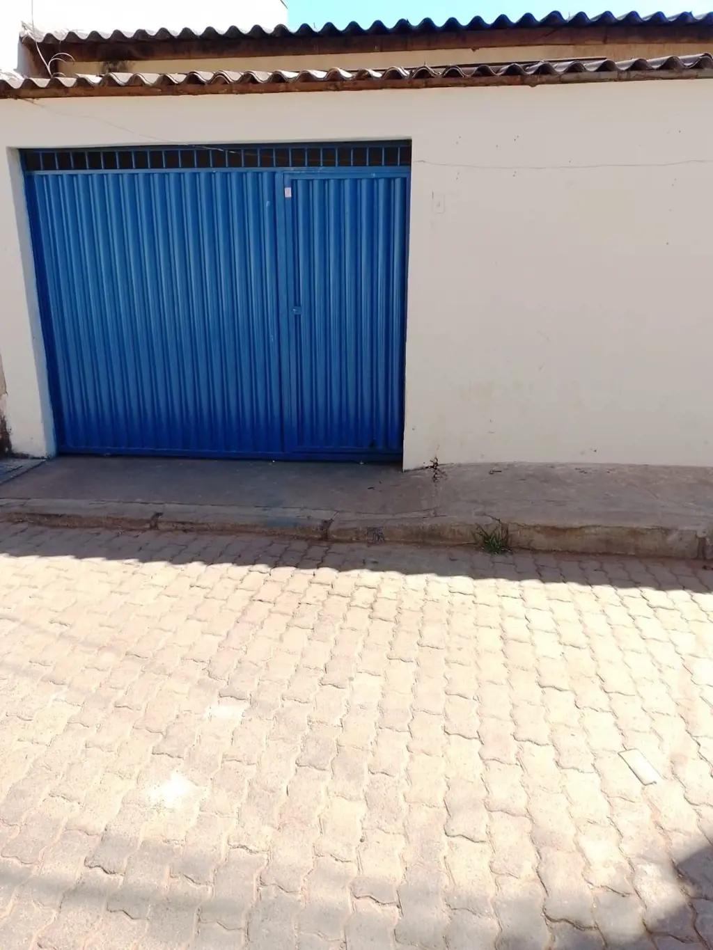 Casa toda na laje, com grade, garagem para 01 carros, 02 qtos sala ampla, cozinh...