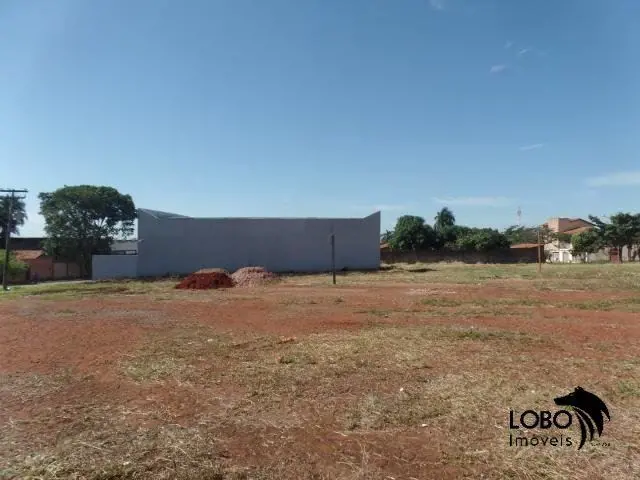 EXCENTE ÁREA COM LOCALIZAÇÃO PRIVILEGIADA (PRÓXIMO A AV. CASTELO BRANCO E RODOVI...