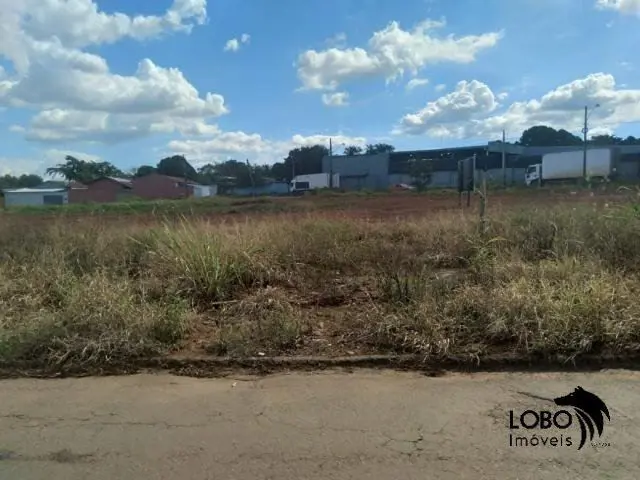 Excelente Lote com 412m² na Rua São Bento s/n Bairro Ipiranga pronto para constr...