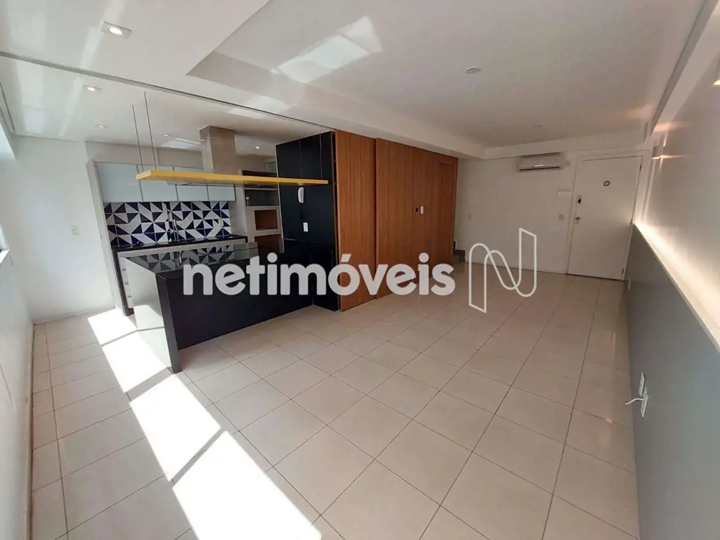 Unique Residence Club100% revestido, guarita com portaria 24 horas, hall social ...