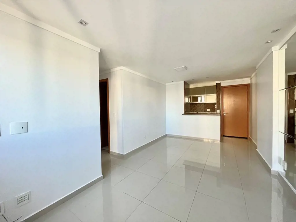 Apartamento 2 Quartos sendo 1 Suíte no Residencial Boulevard Caymmi - Piso em po...