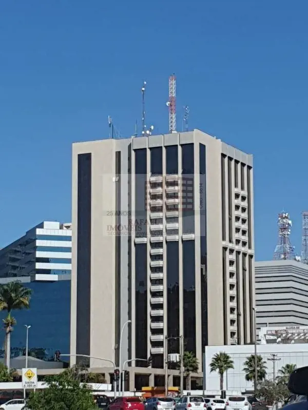 SALA NO 10º ANDAR.VÃO LIVRE COM VAGA NA GARAGEM,AR CONDICIONADO,PISO EM CERÂMICA...