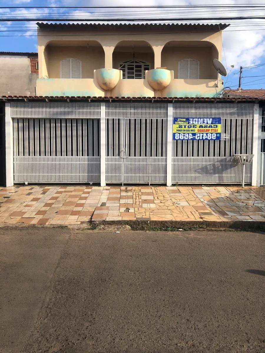 OPORTUNIDADE!!! QNN 22 CONJUNTO A, LOTE VAZADO COM GRANDE POTENCIAL PARA MORAR E...