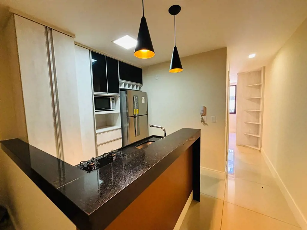 VIA SOHO - MOBILIADO Excelente apartamento de 01 quarto com 33,68m² composto por...