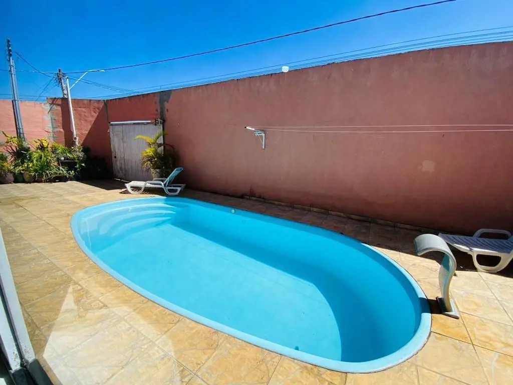 Riacho Fundo I Granja Modelo Venha morar em uma casa aconchegante que fica em um...