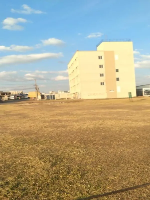Excelente Projeção Samambaia!Oportunidade de negócio.Terreno na QS 109, Conjunto...