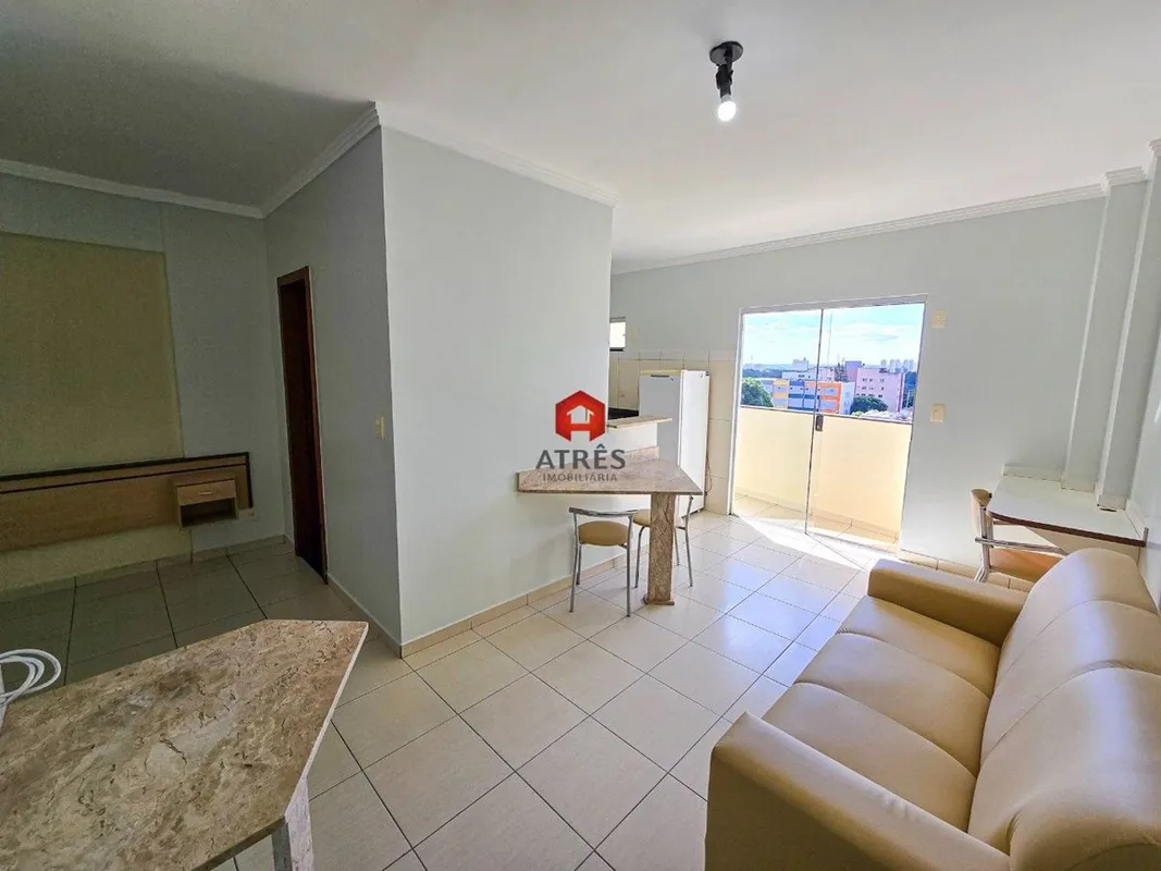 Localizado no Setor Leste Universitário com aproximadamente 35m² composto de: su...