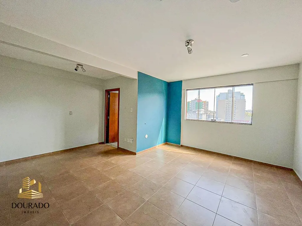 Sala no Ed. Santos Dumont - 32 m²BanheiroExcelente Localização na Praça do DIDou...
