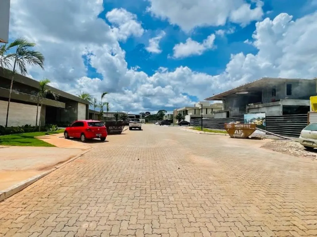 SMPW 05 CONJUNTO 10Ultima fração disponívelÁrea de 2.500m2 + Área verdeCondomíni...