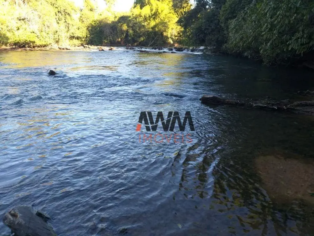 COD:FA0005Total 23,5 alqueires e rica em água. Rio Uru.De Goiânia até a fazenda ...