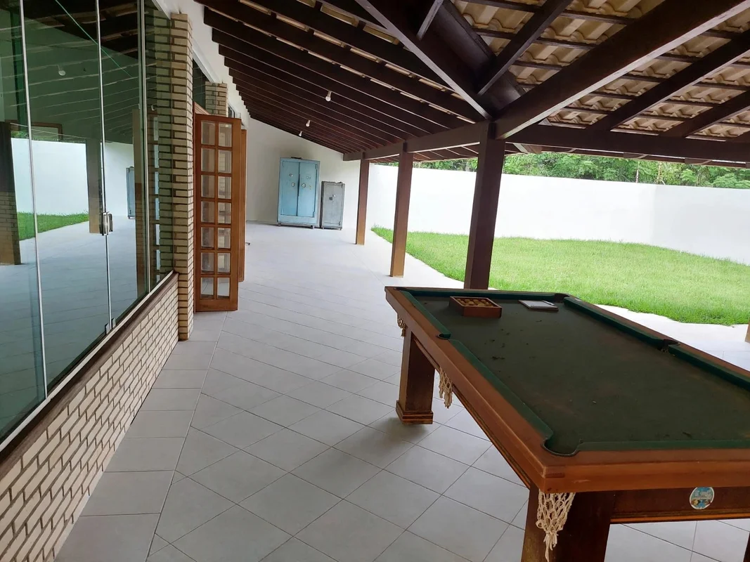 EXCELENTE OPORTUNIDADE UMA VERDADEIRA JOIA PRA VC E SUA FAMÍLIA! 4QTOS UmA SUITE...