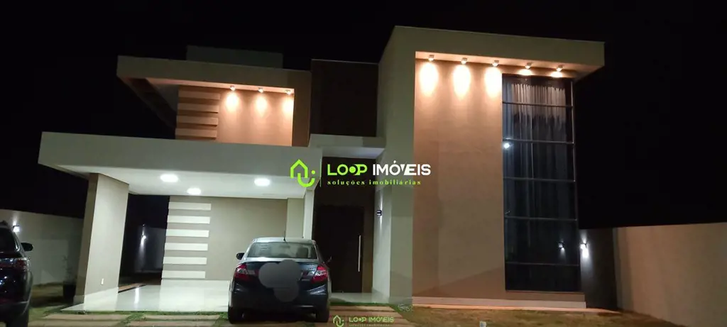A Loop Imóveis vende excelente casa, com projeto moderno e fino acabamento no Co...