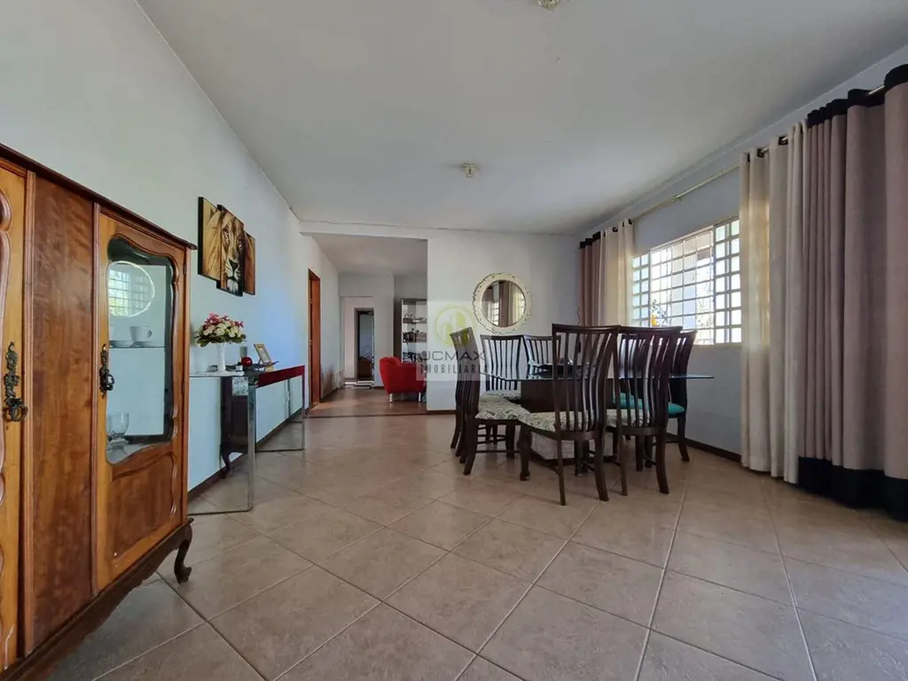 JCMAX ALUGA | CHÁCARA COM 4 QUARTOS – LAGO NORTESetor de Chácaras – Trecho 3Enca...