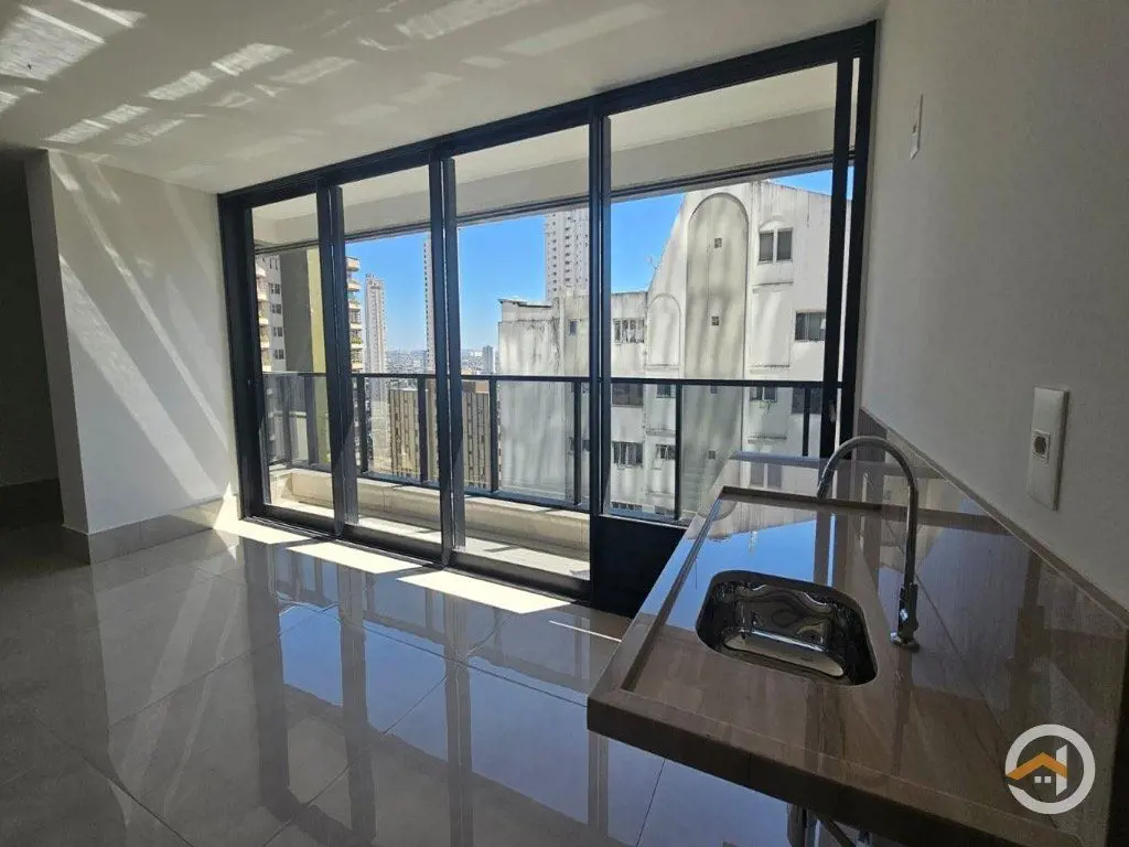 Apartamento 4 Suítes, 185m² no Setor Oeste, Próximo ao Lago das Rosas.O Mais Alt...