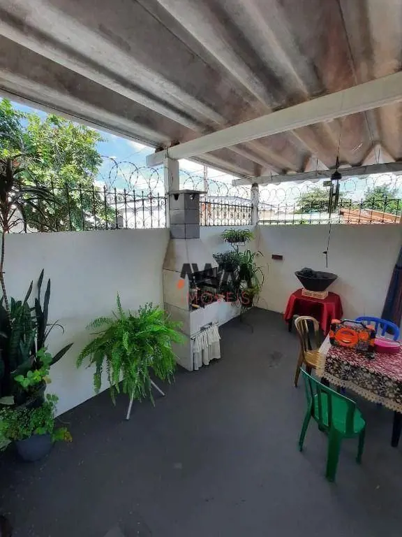 Código: CA0331Lote com 380 metros quadrados, com uma casa com 02 quartos, sala, ...