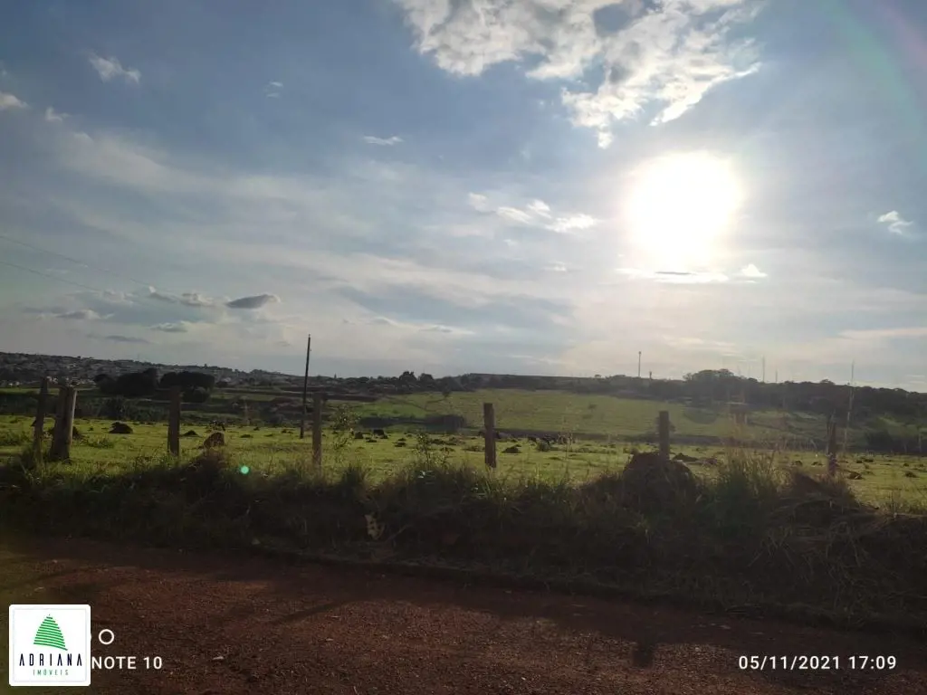 área de 48400 m² dentro perímetro urbano , plano de expansão, ótimo investimento...