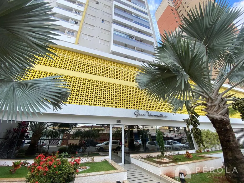 Apartamento com dois quartos, sendo uma suíte, banheiro social, sala, cozinha am...