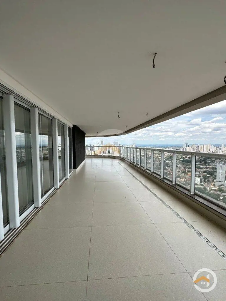 Cobertura 5 Suítes plenas com 2 elevadores privativos, suíte Master, sala para 4...