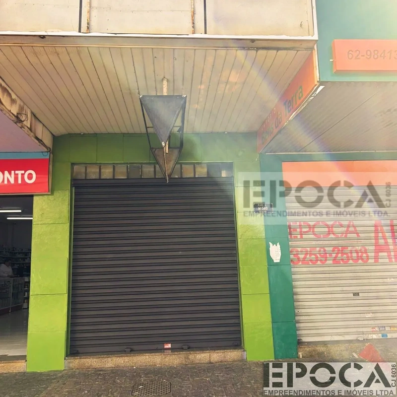 LOJA TÉRREA COM 56M2, VÃO LIVRE, 01 BANHEIRO, PISO EM CÊRAMICA, 01 PORTA DE AÇO....