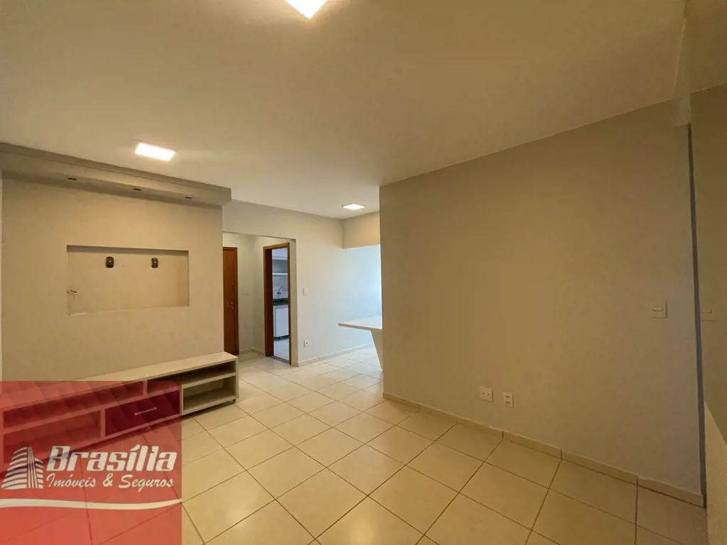 Apartamento 2 Quartos sendo 1 Suíte no Ed Lorys.- Andar alto!- Cozinha independe...
