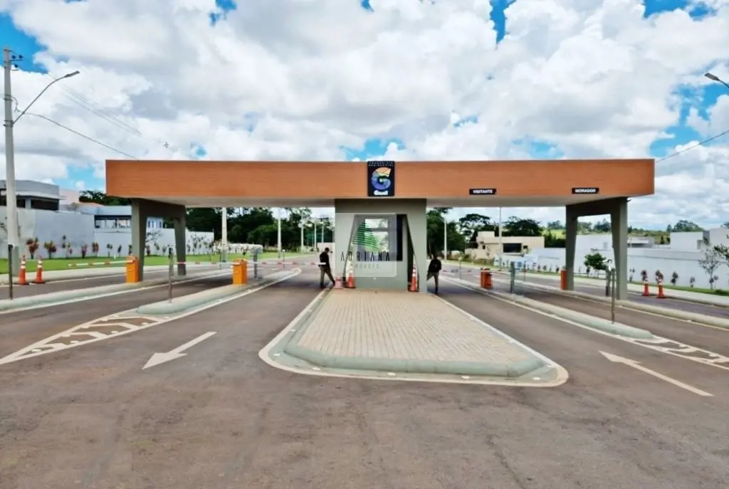 terreno com excelente preço , area de 445 m² melhor localização do condomínio 10...