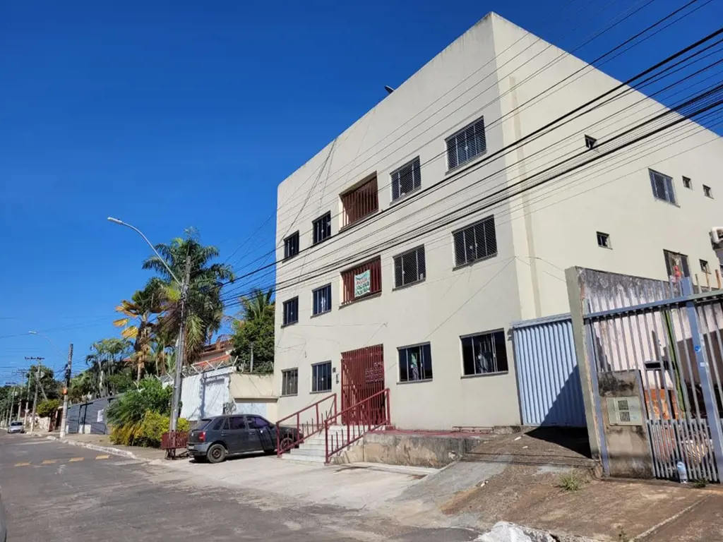 Para investidor, prédio escriturado , LOTE com 434m2 , composto da seguinte form...