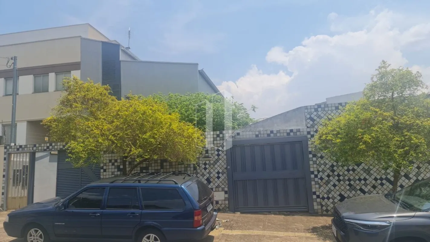 Sobrado Comercial com 02 pavimentos (novo) e uma casa térrea excelente para rend...