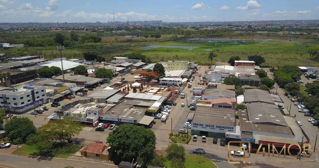 Oportunidade para construção em uma das quadras mais valorizadas do SOF Sul.Lote...