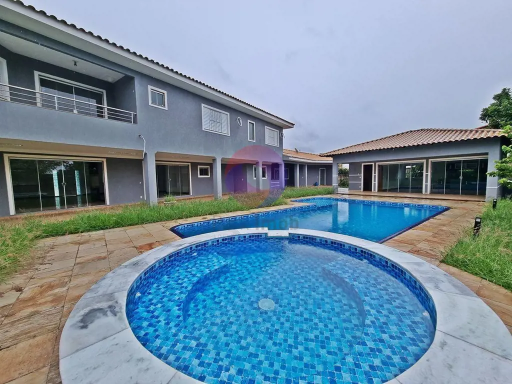 Casa com 770 m² de área construída recém reformada na quadra 6 do Park Way , com...